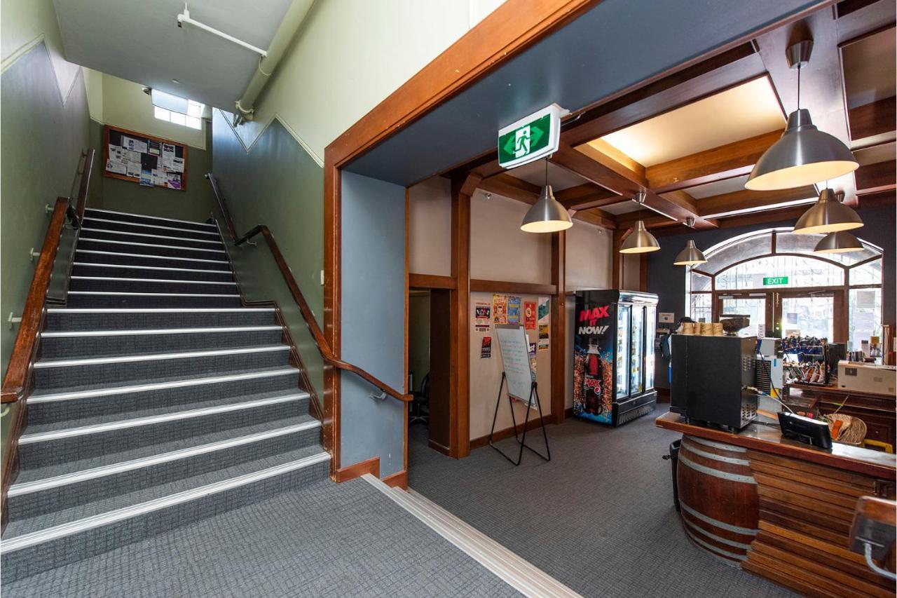The Old Swan Barracks Hostel Perth Exterior photo