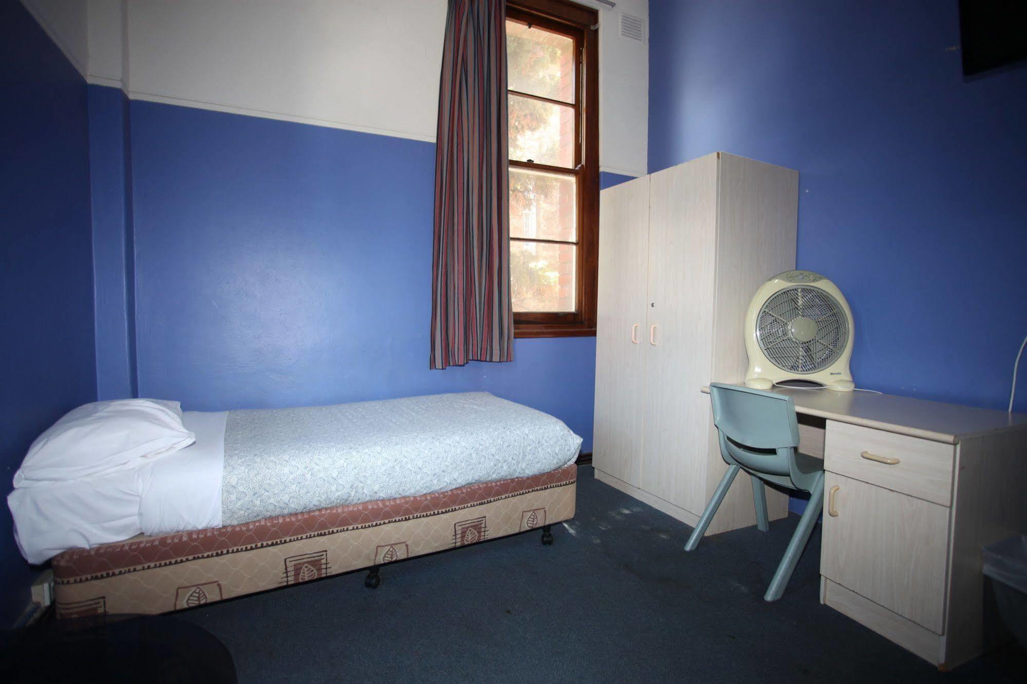 The Old Swan Barracks Hostel Perth Exterior photo